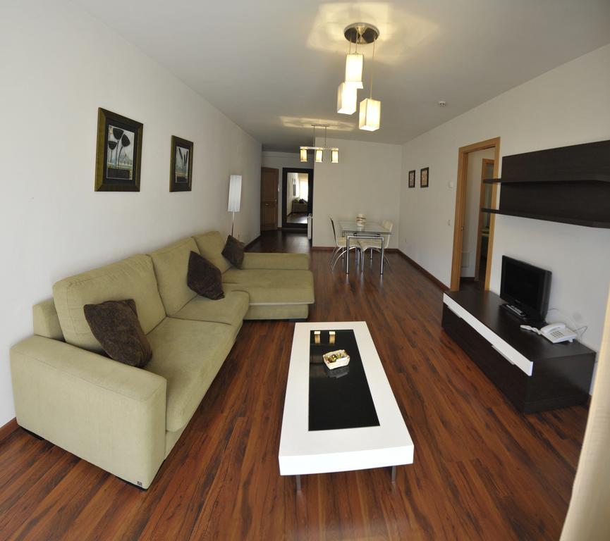 Apartamentos Turisticos Veladiez La Lastrilla Oda fotoğraf