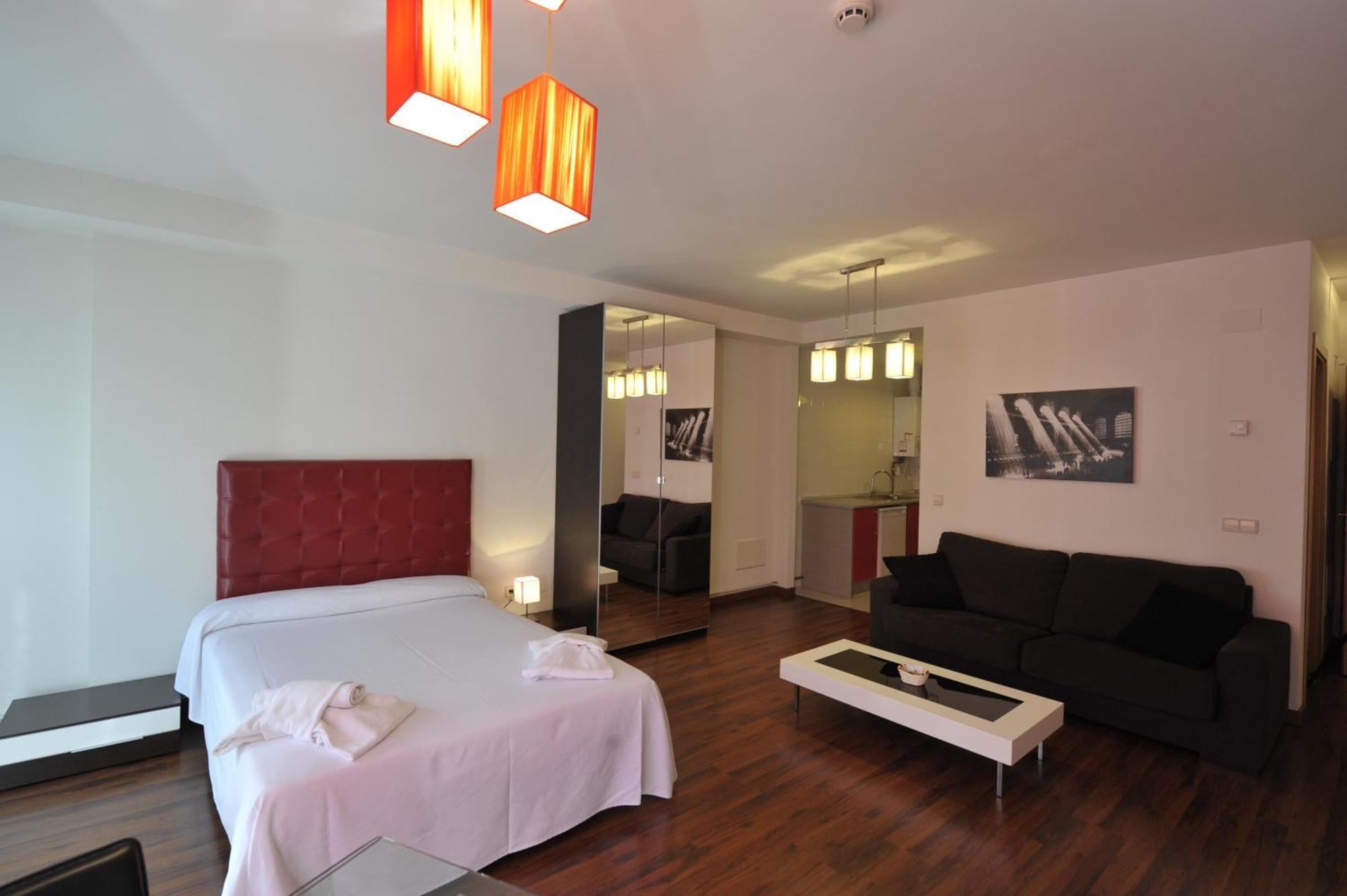 Apartamentos Turisticos Veladiez La Lastrilla Dış mekan fotoğraf
